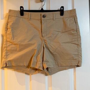 Old Navy Women's Tan Shorts